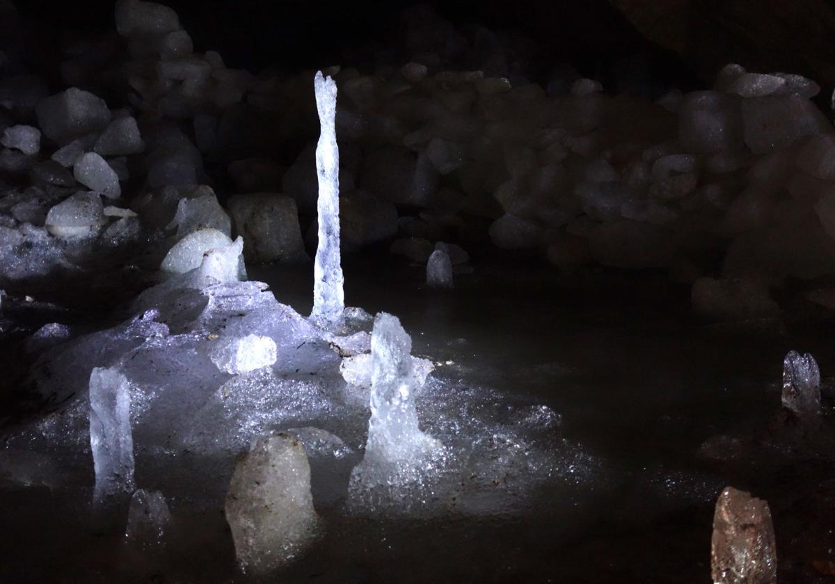 Die Eismandl in der Fuggerhalle